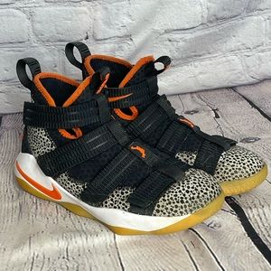 LeBron James Basketball Shoes. Size 4